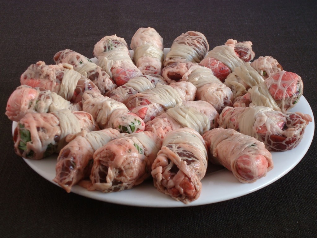 specialità di carne tipiche della tradizione pugliese abbiamo i turcinieddi