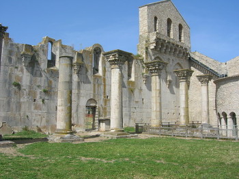 Abbazia di Venosa