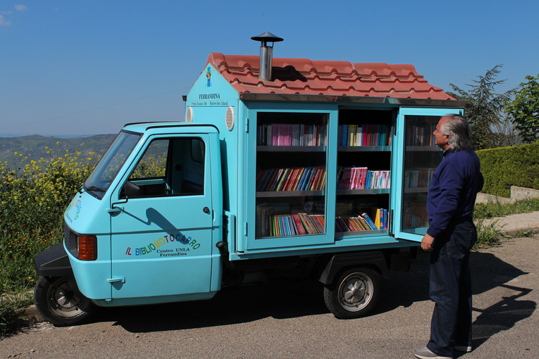 Bibliomotocarro di Ferrandina