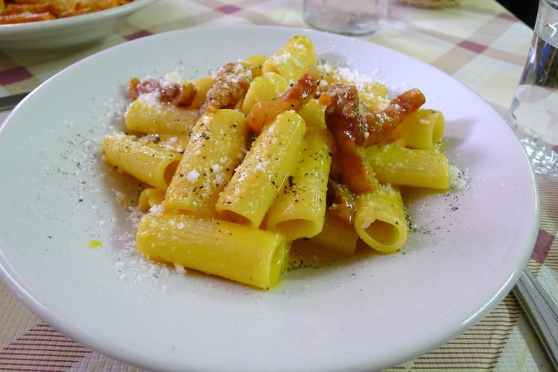 maccheroni alla carbonara